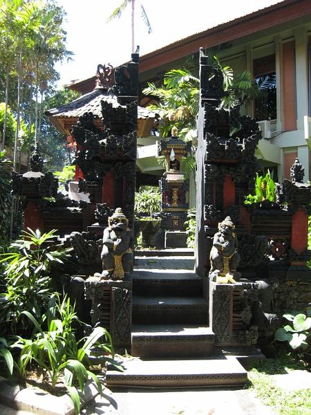 2007 07 23 BALI 001.jpg